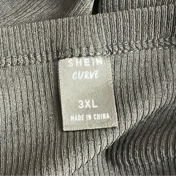 Shein Curve Better Enjoy Cold Shoulder Black Long Sleeve Top Women’s Size 3XL - Picture 4 of 4